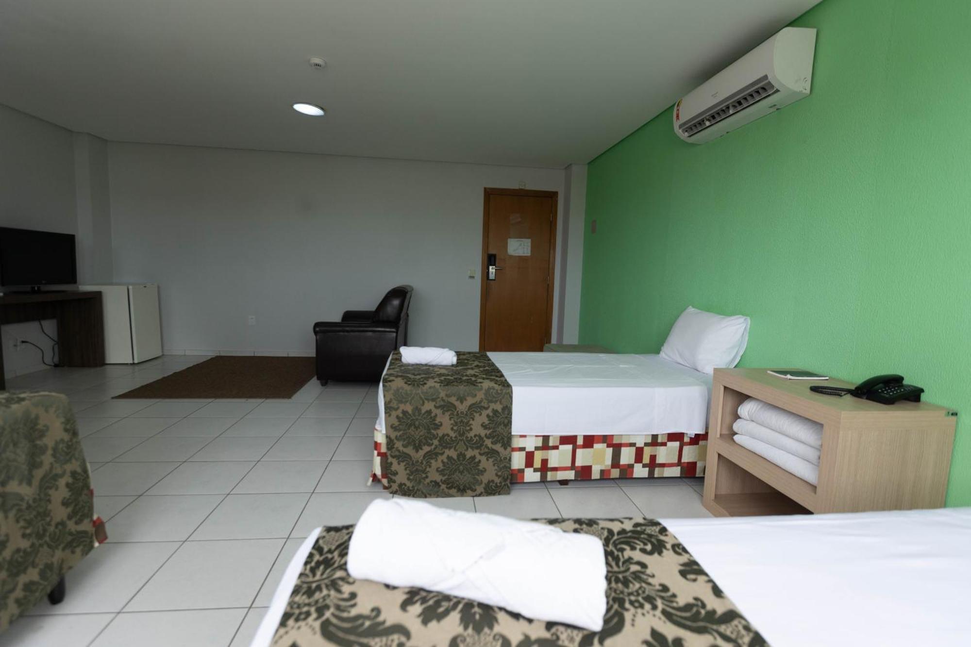 Hits Pantanal Hotel Aeroporto Varzea Grande  Ngoại thất bức ảnh