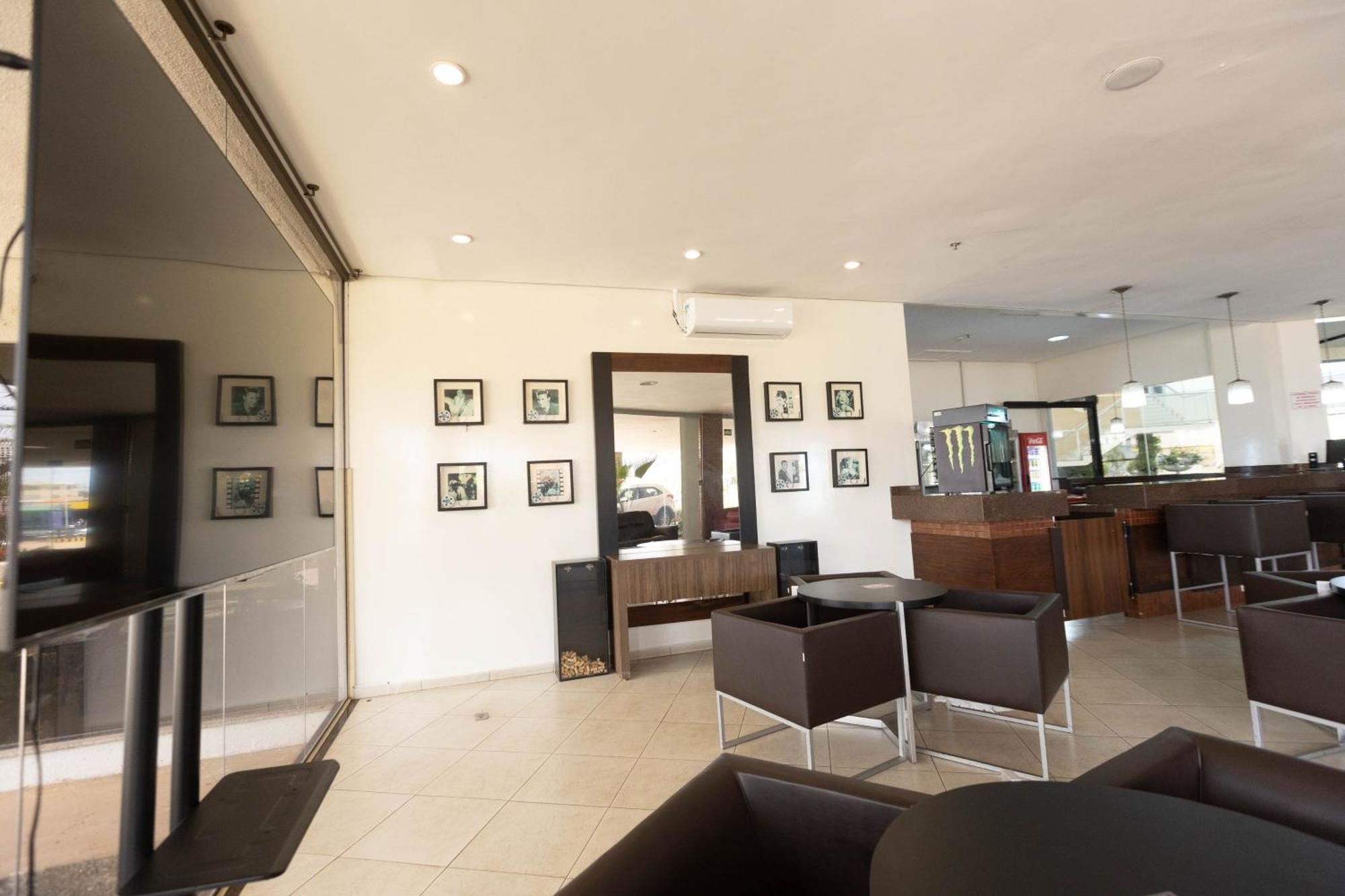 Hits Pantanal Hotel Aeroporto Varzea Grande  Ngoại thất bức ảnh
